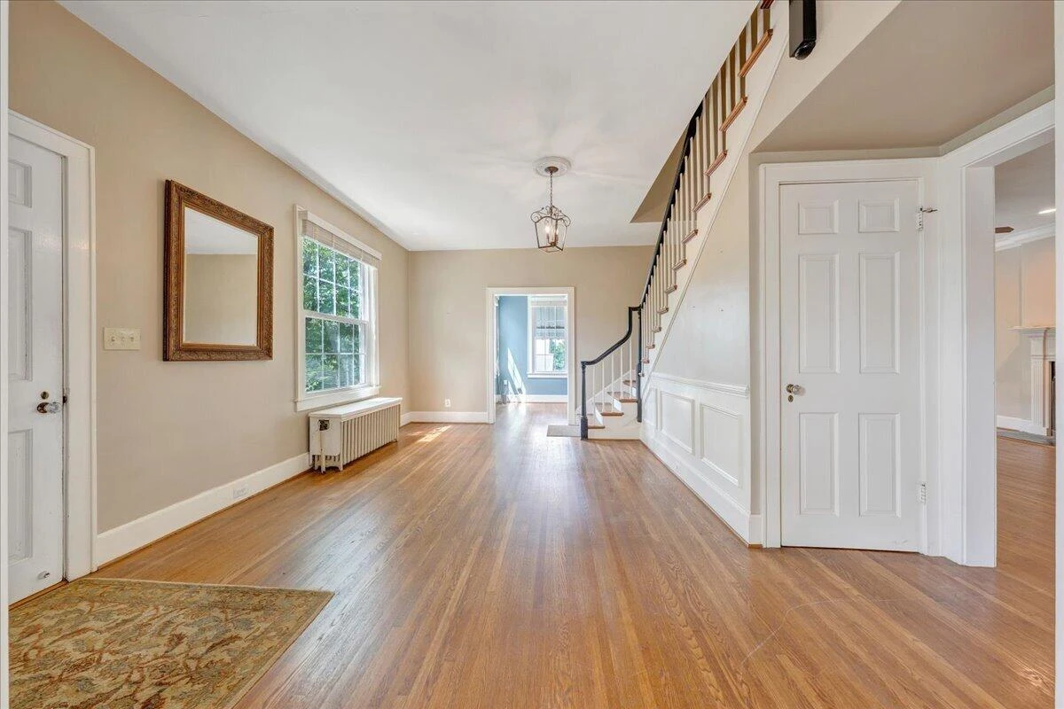 72 Bath ST - Photo 8