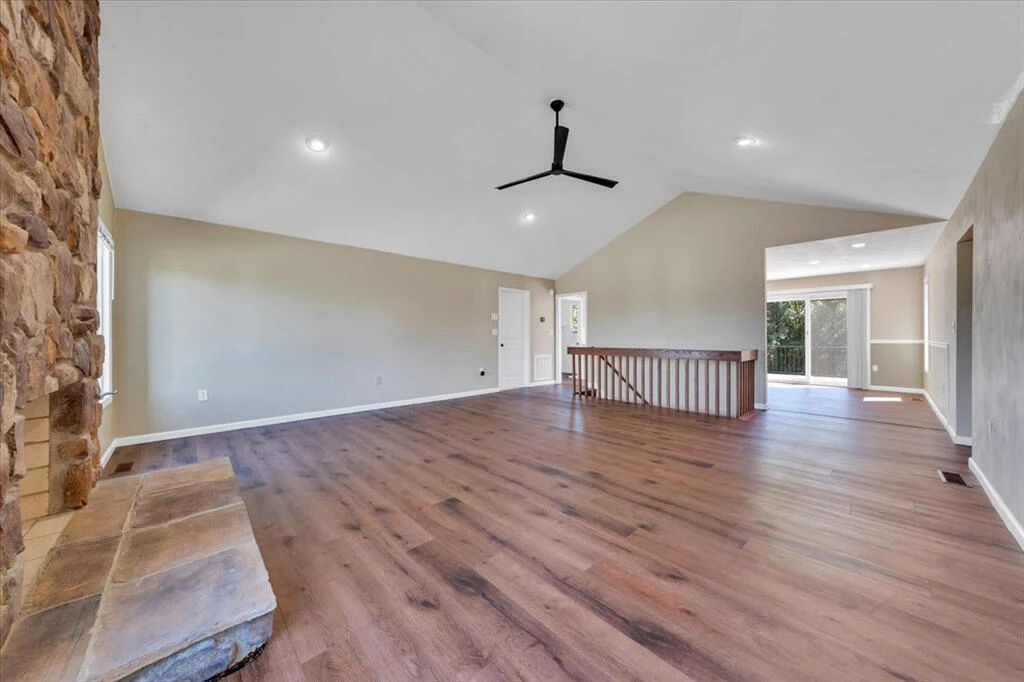 2418 Horsepen Mountain CIR - Photo 6