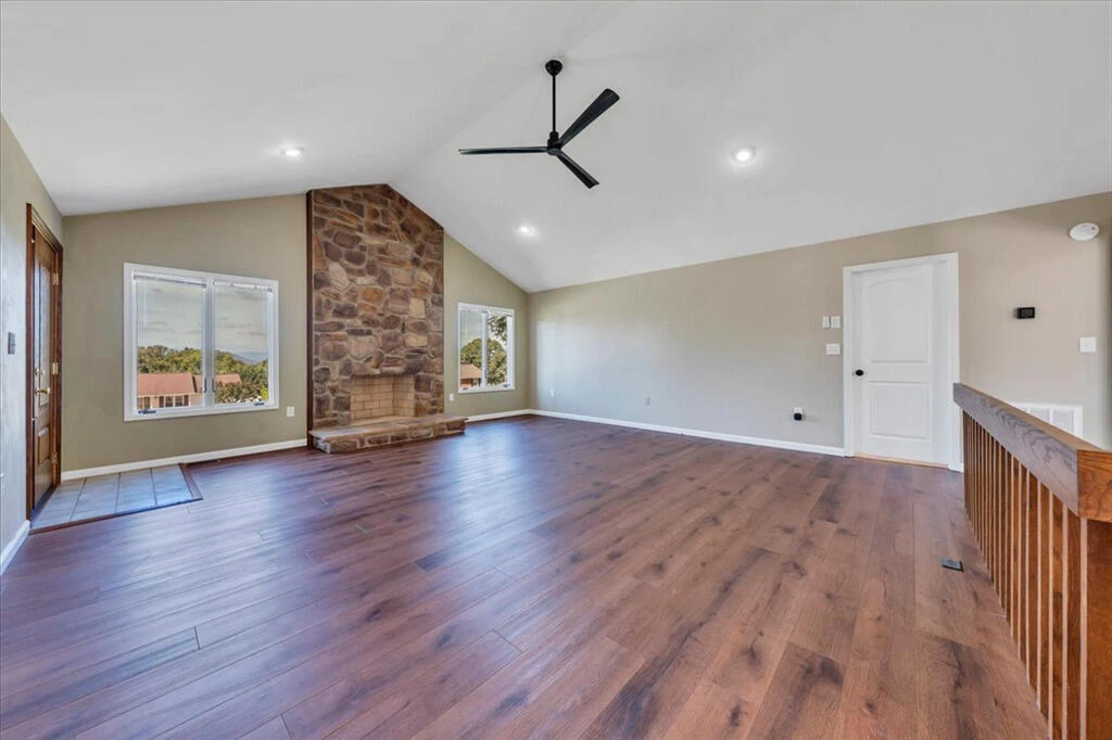 2418 Horsepen Mountain CIR - Photo 7