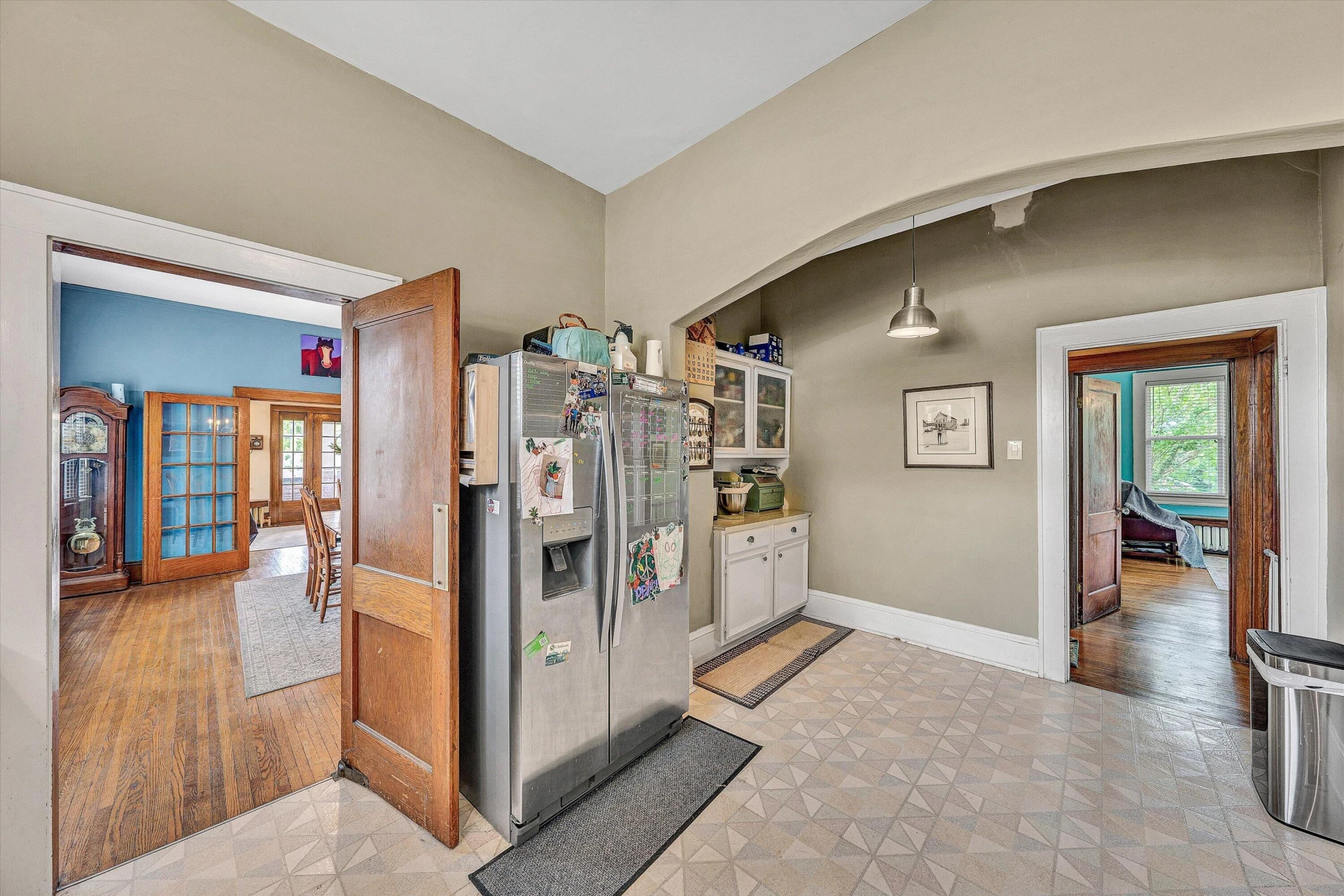323 N Maple ST - Photo 19