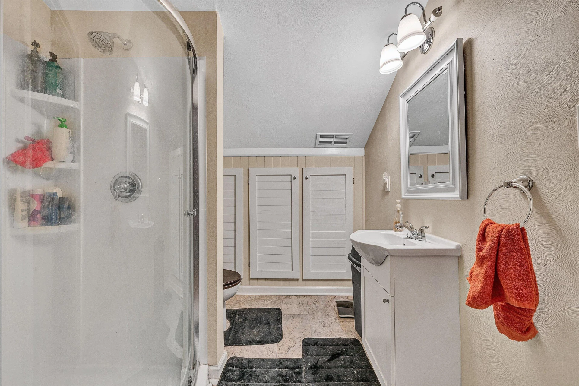 323 N Maple ST - Photo 27