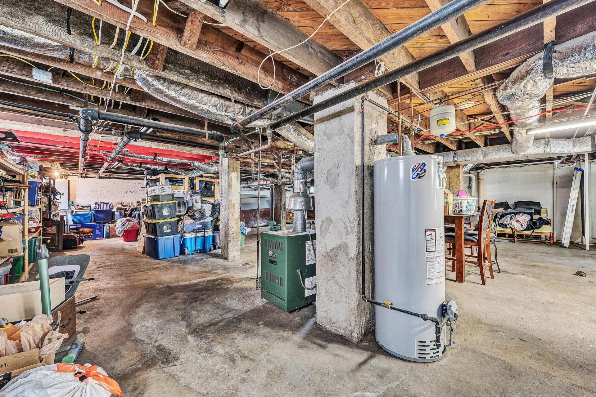 323 N Maple ST - Photo 32