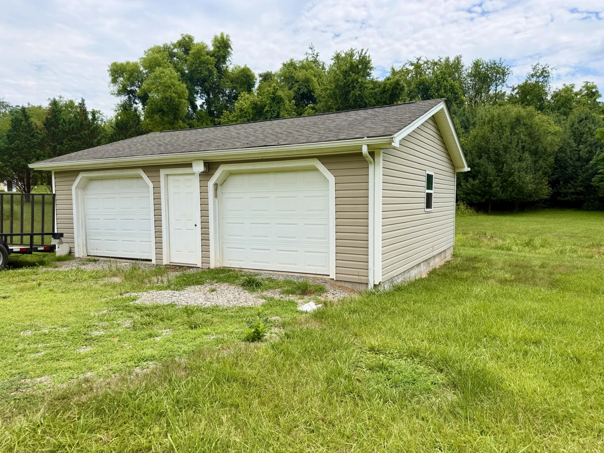 3501 Randall DR - Photo 17