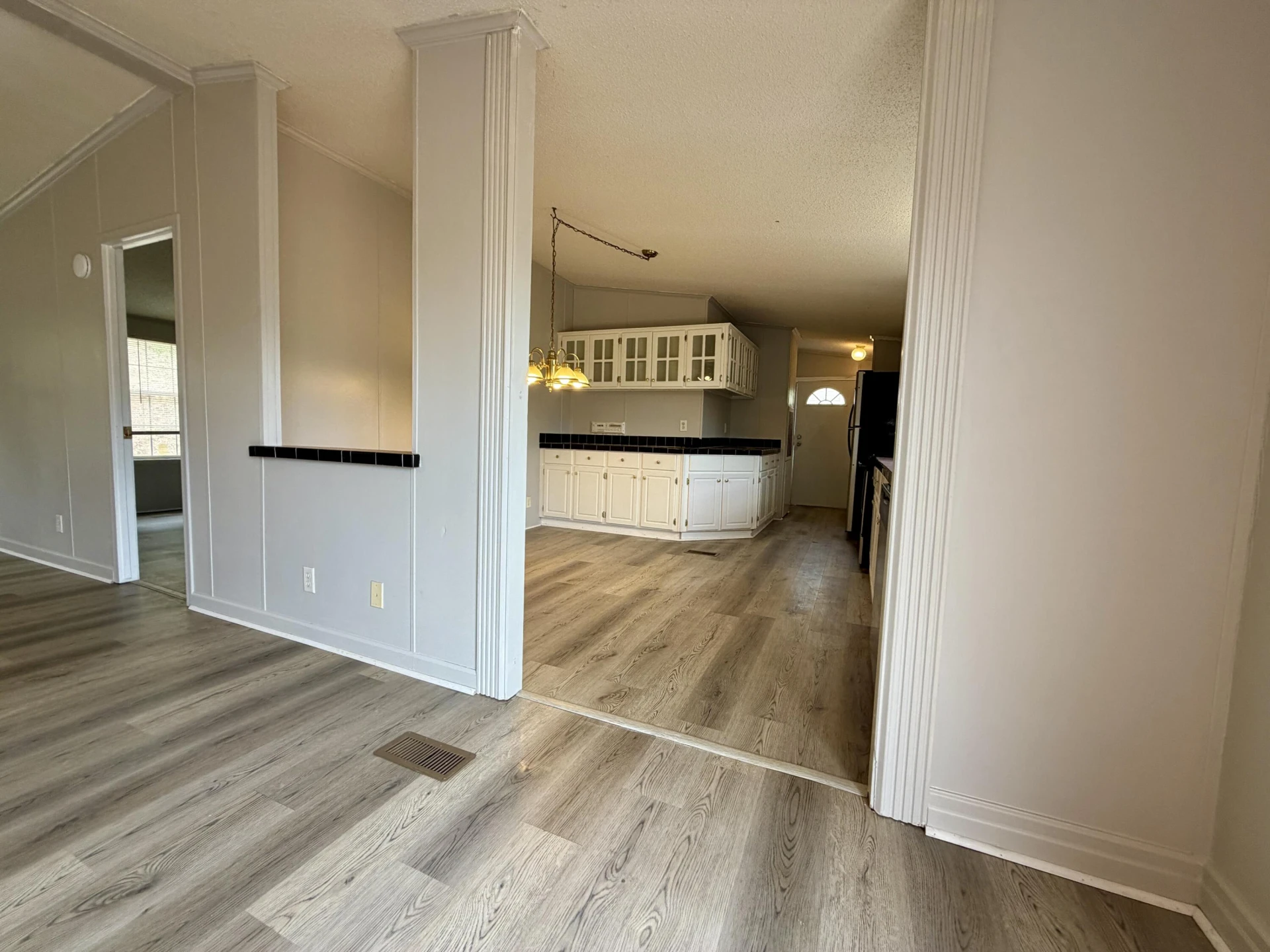 3501 Randall DR - Photo 8
