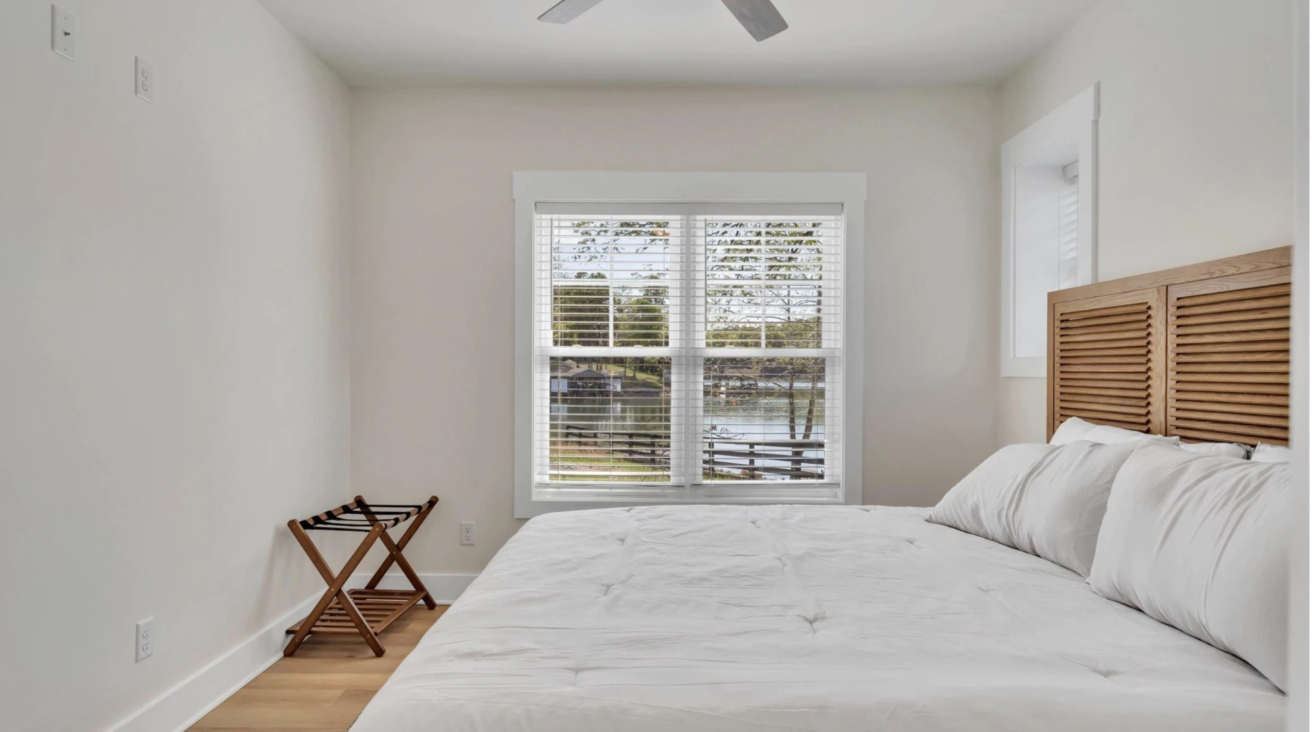 2937 Blount DR - Photo 32