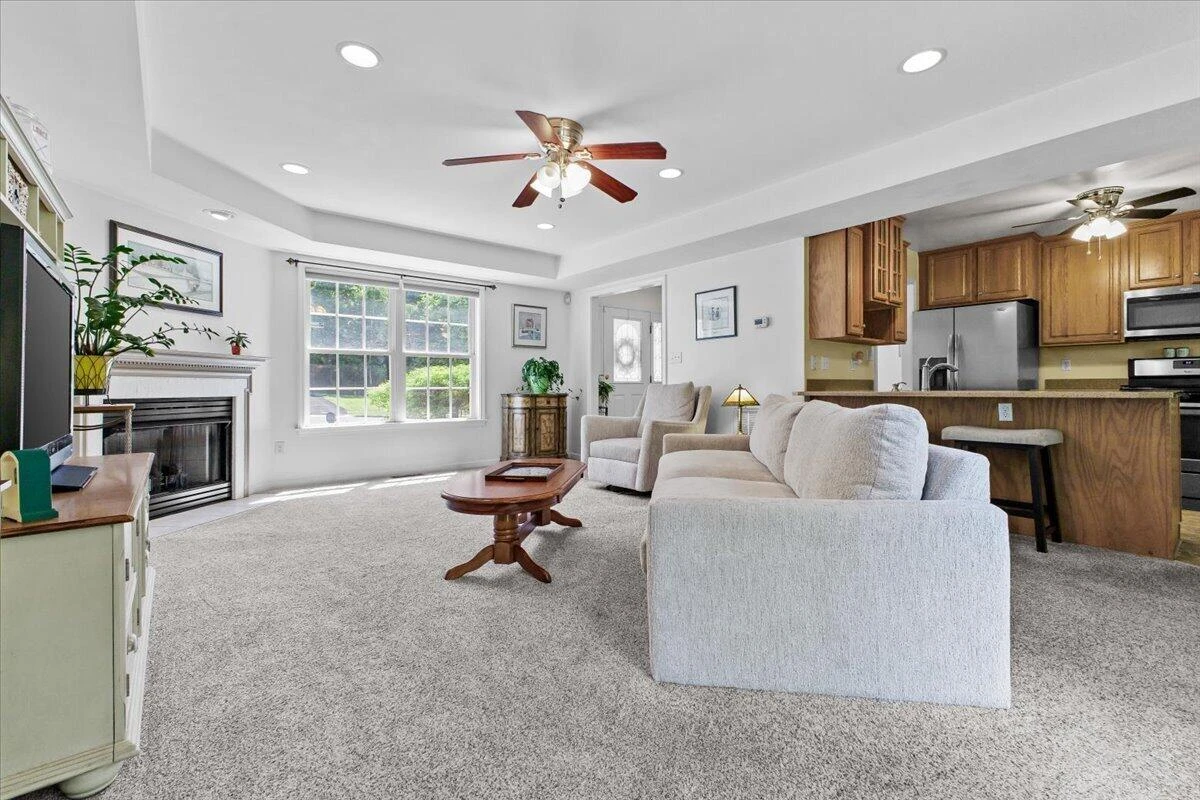 4870 Hickory Ridge CT - Photo 10