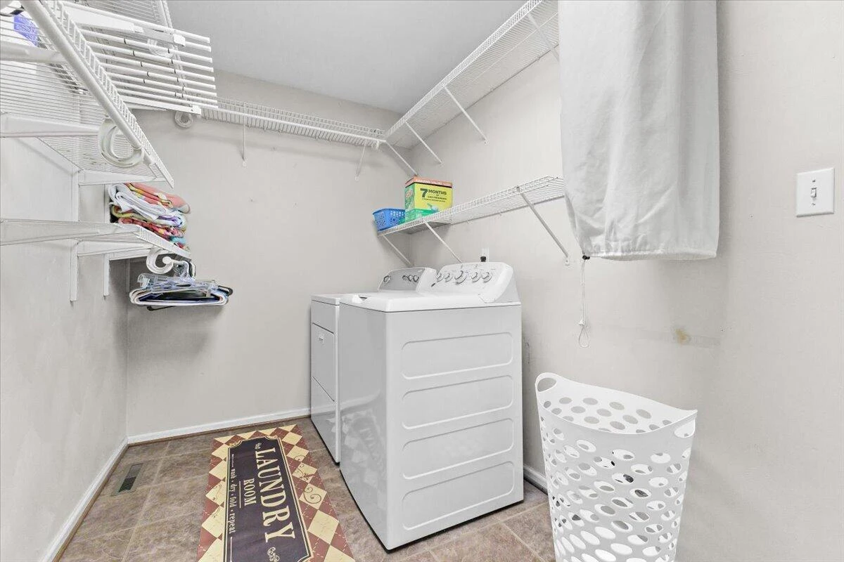 4870 Hickory Ridge CT - Photo 11