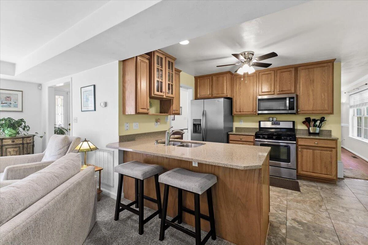 4870 Hickory Ridge CT - Photo 17