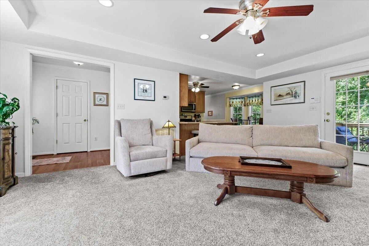 4870 Hickory Ridge CT - Photo 9