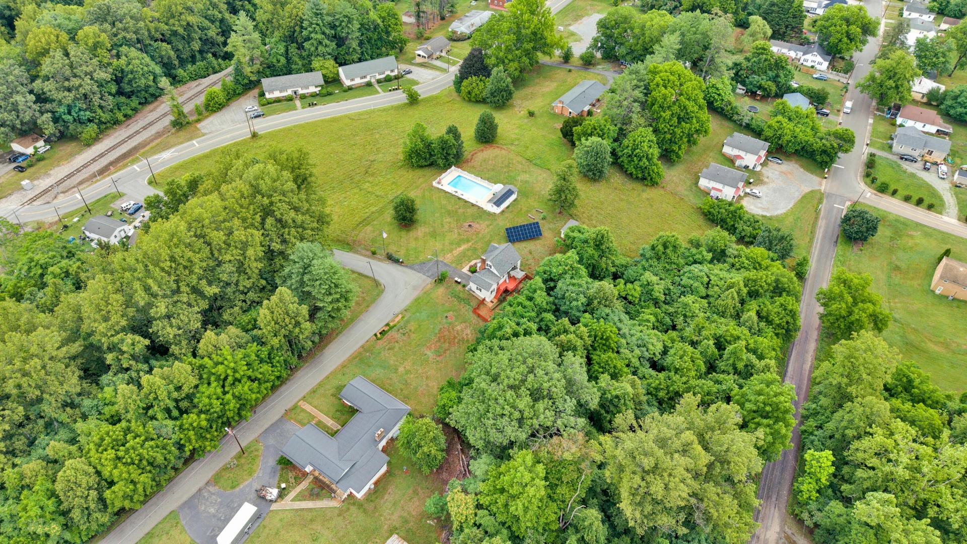 65 Windsor DR - Photo 40