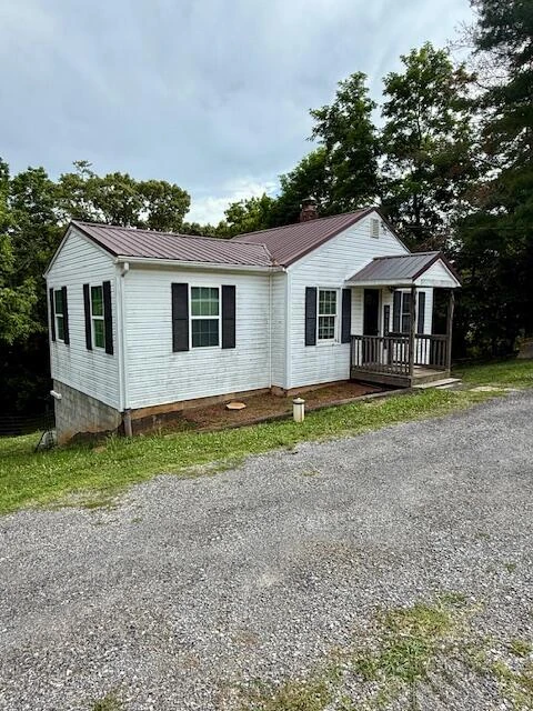 4897 Falling Creek RD - Photo 26
