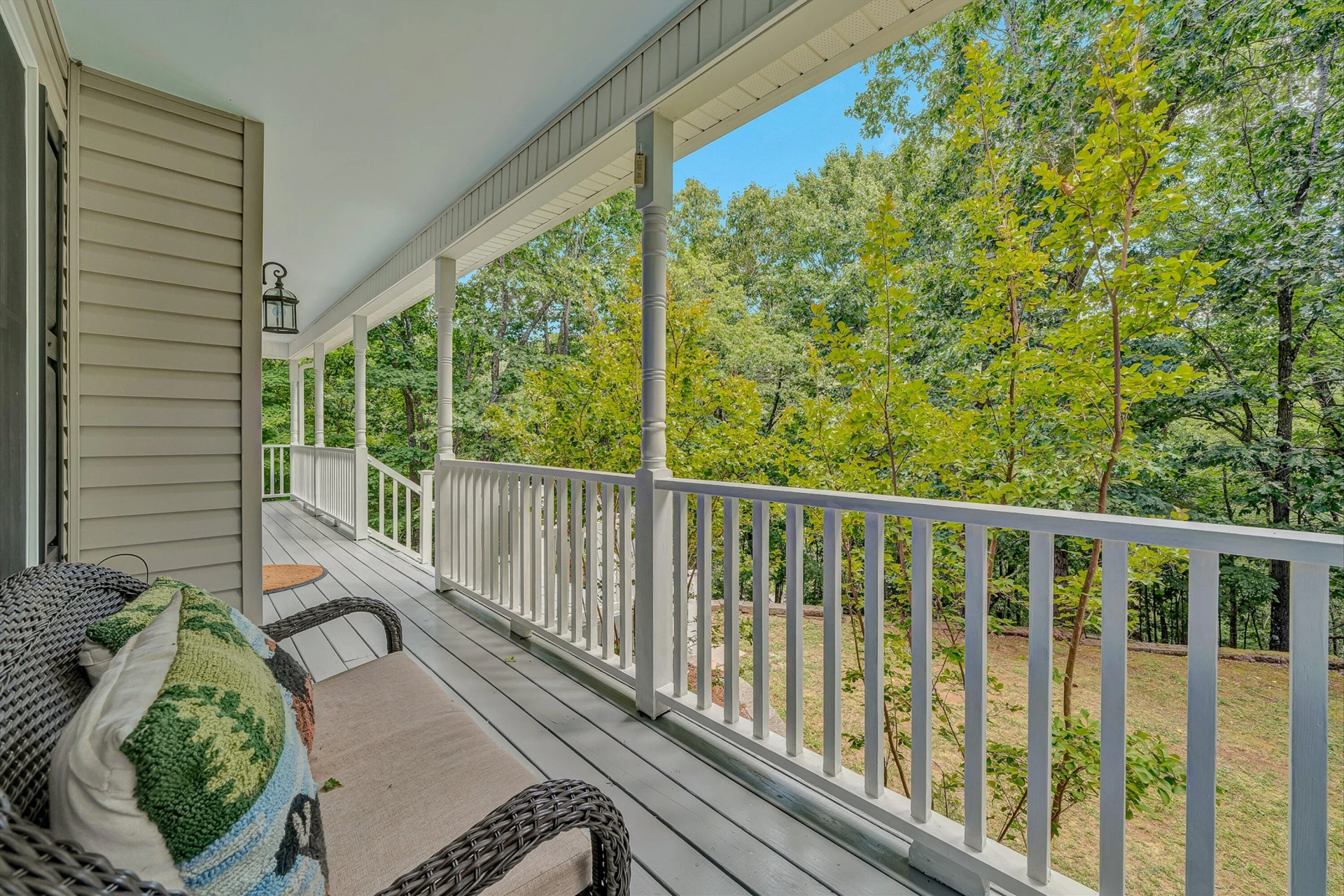1067 Archway RD - Photo 2