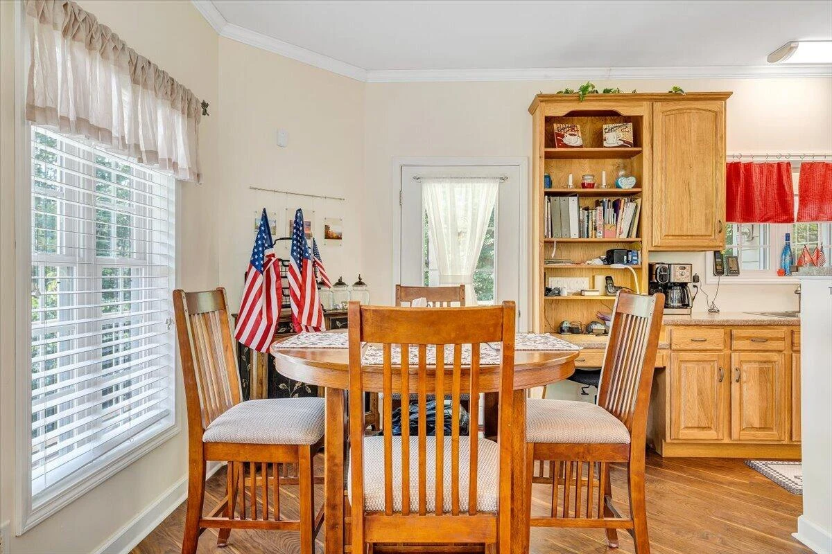 11010 Catawba RD - Photo 19