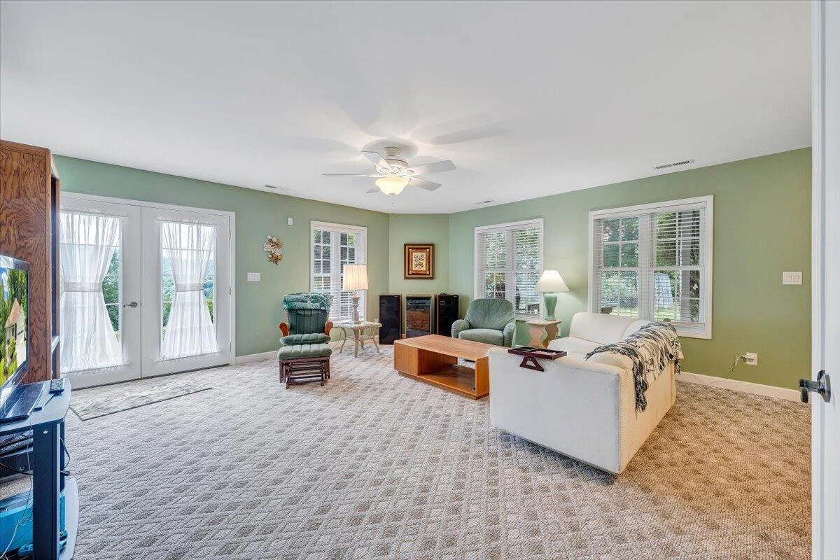 11010 Catawba RD - Photo 31