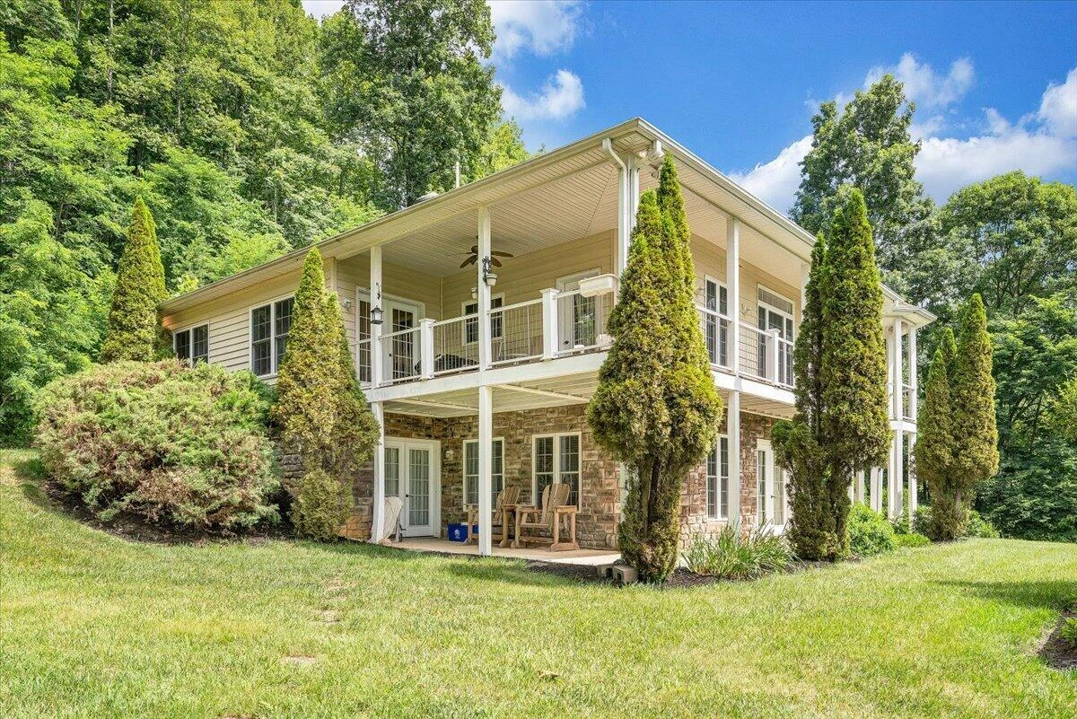 11010 Catawba RD - Photo 47