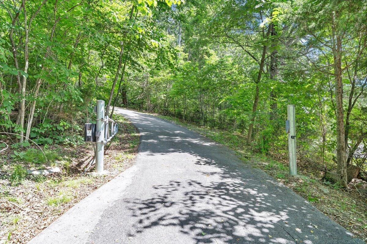 11010 Catawba RD - Photo 55