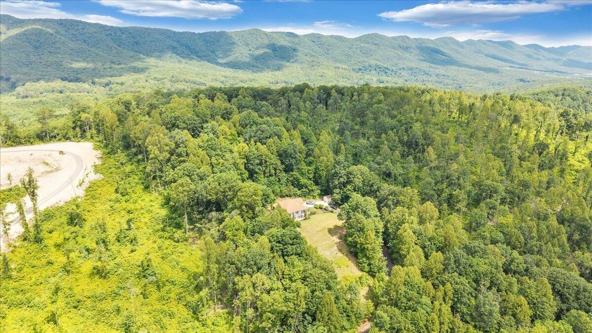 11010 Catawba RD - Photo 59