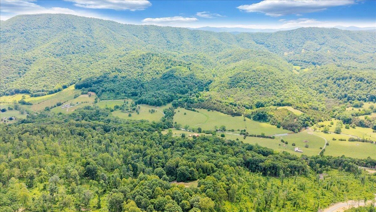11010 Catawba RD - Photo 62