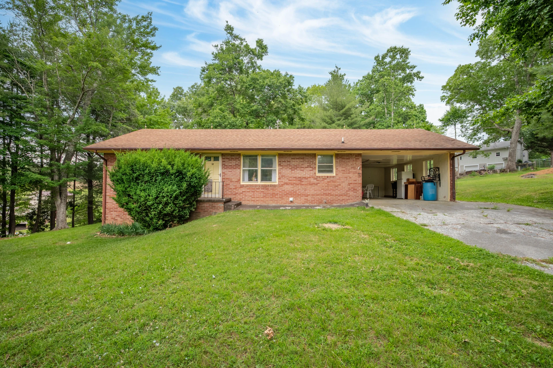 3987 Webbs Mill RD N