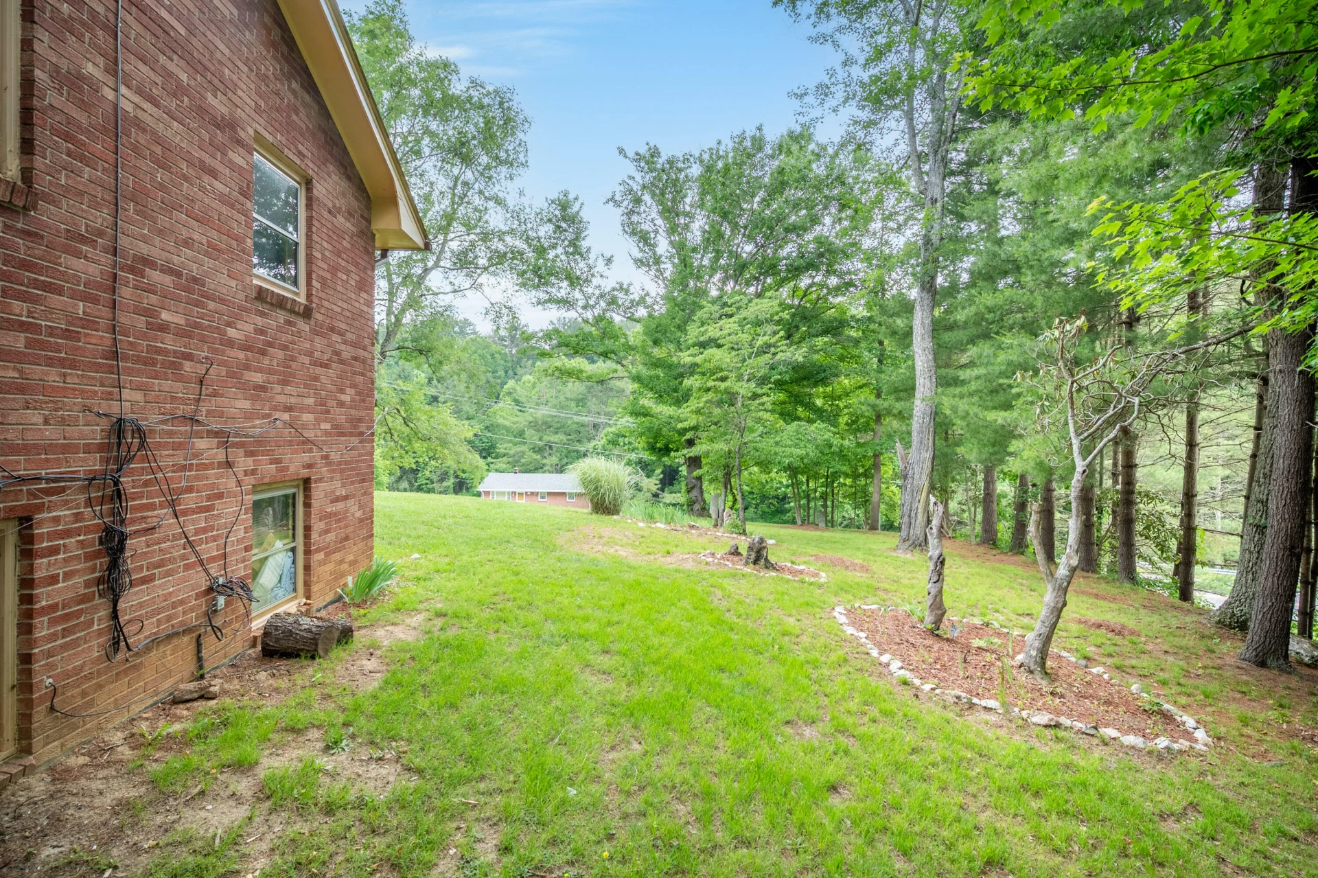 3987 Webbs Mill RD N - Photo 40