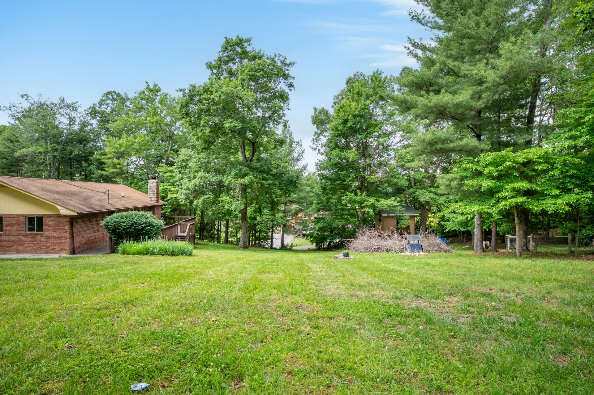 3987 Webbs Mill RD N - Photo 43