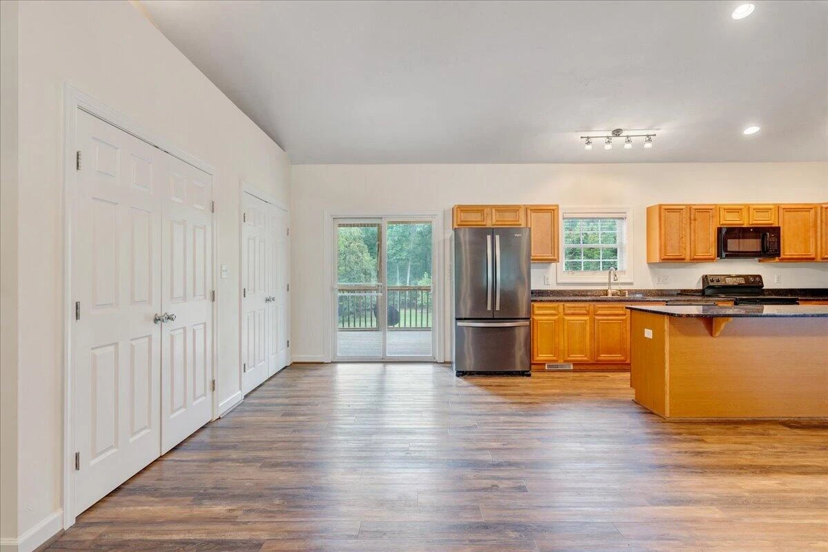 2677 Tolers Ferry RD - Photo 18