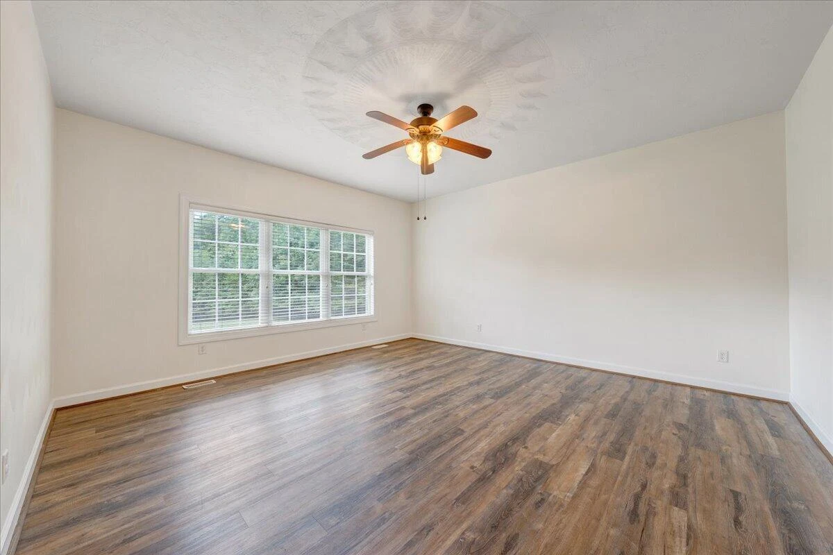 2677 Tolers Ferry RD - Photo 22