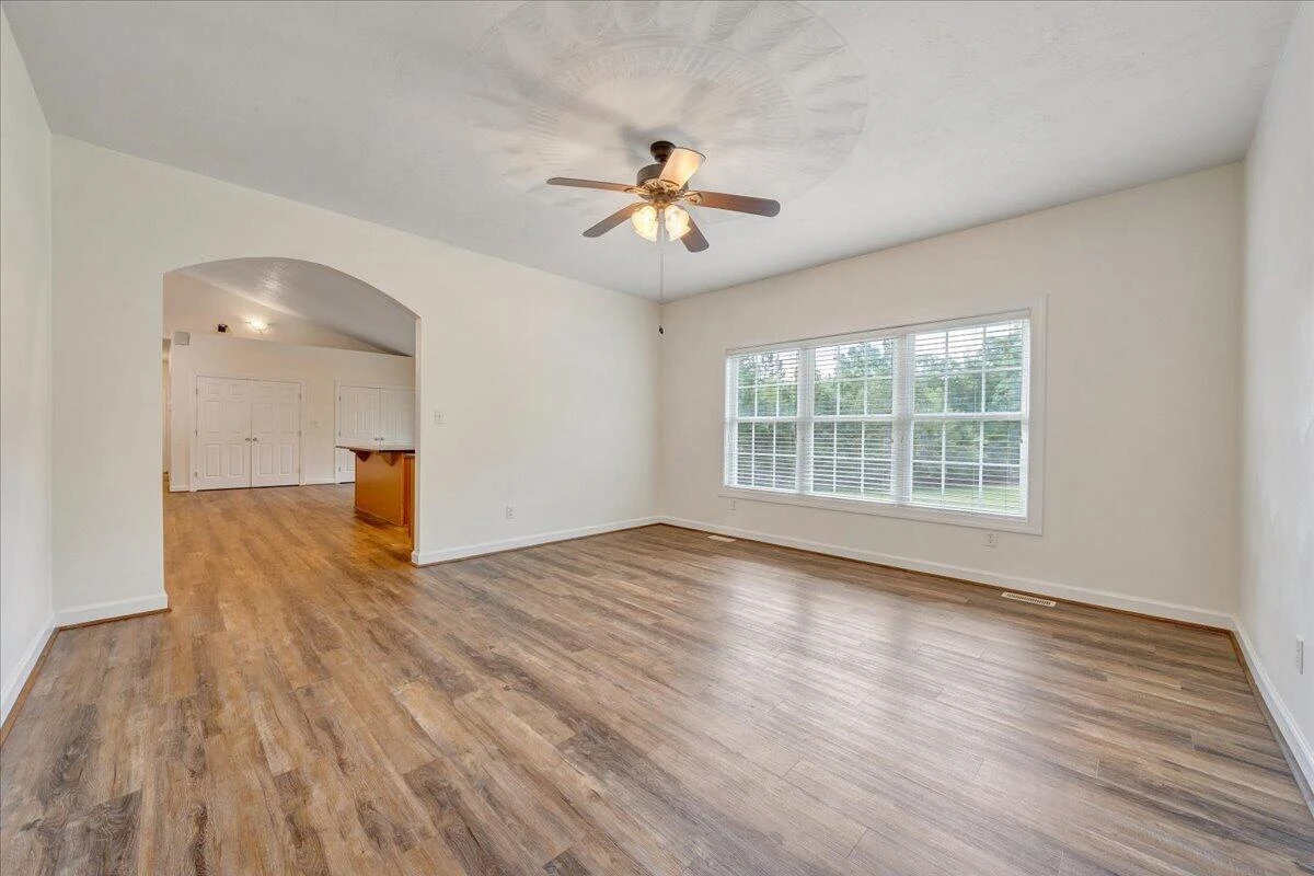 2677 Tolers Ferry RD - Photo 24