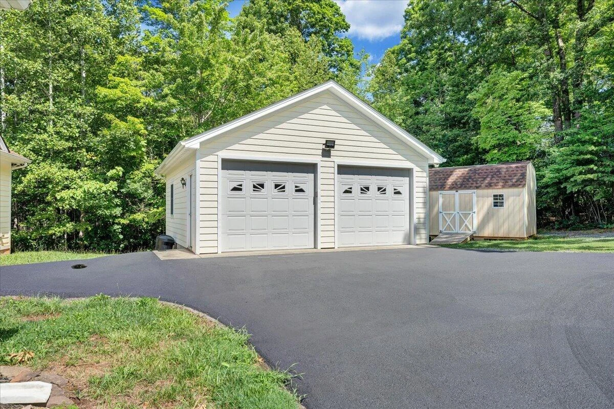 2677 Tolers Ferry RD - Photo 68
