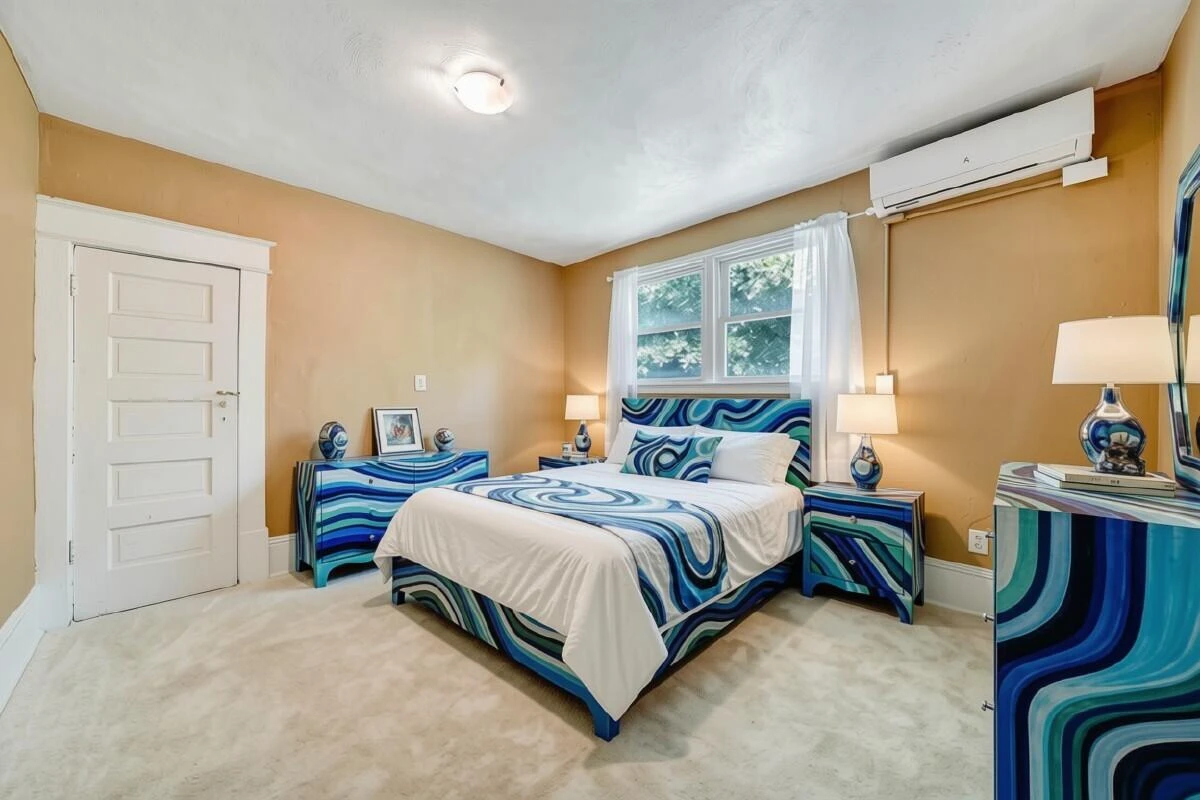 916 Madison AVE NW - Photo 27