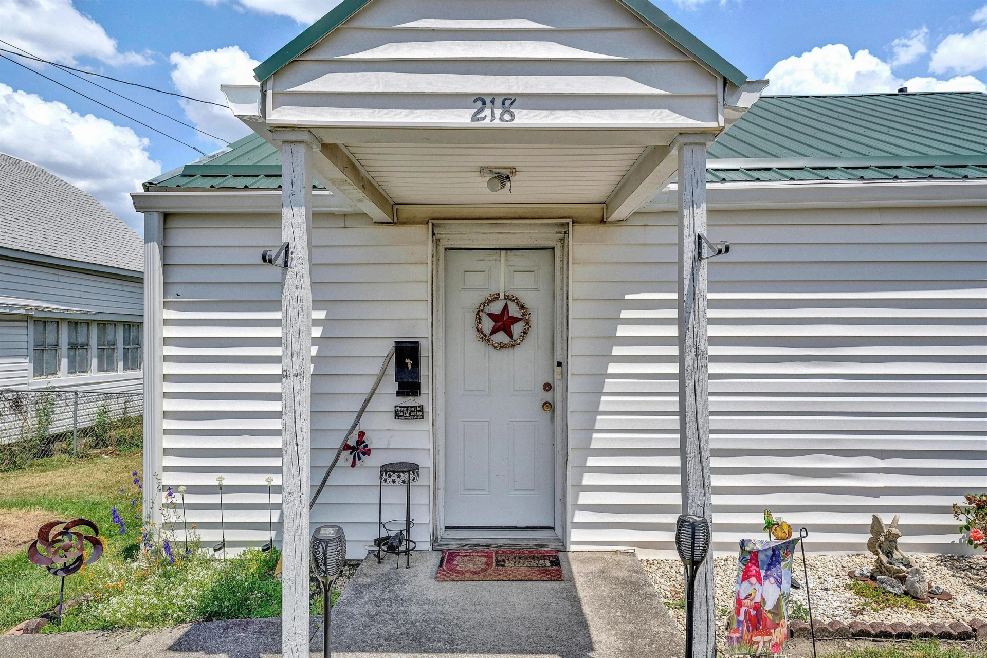218 Maple ST - Photo 22