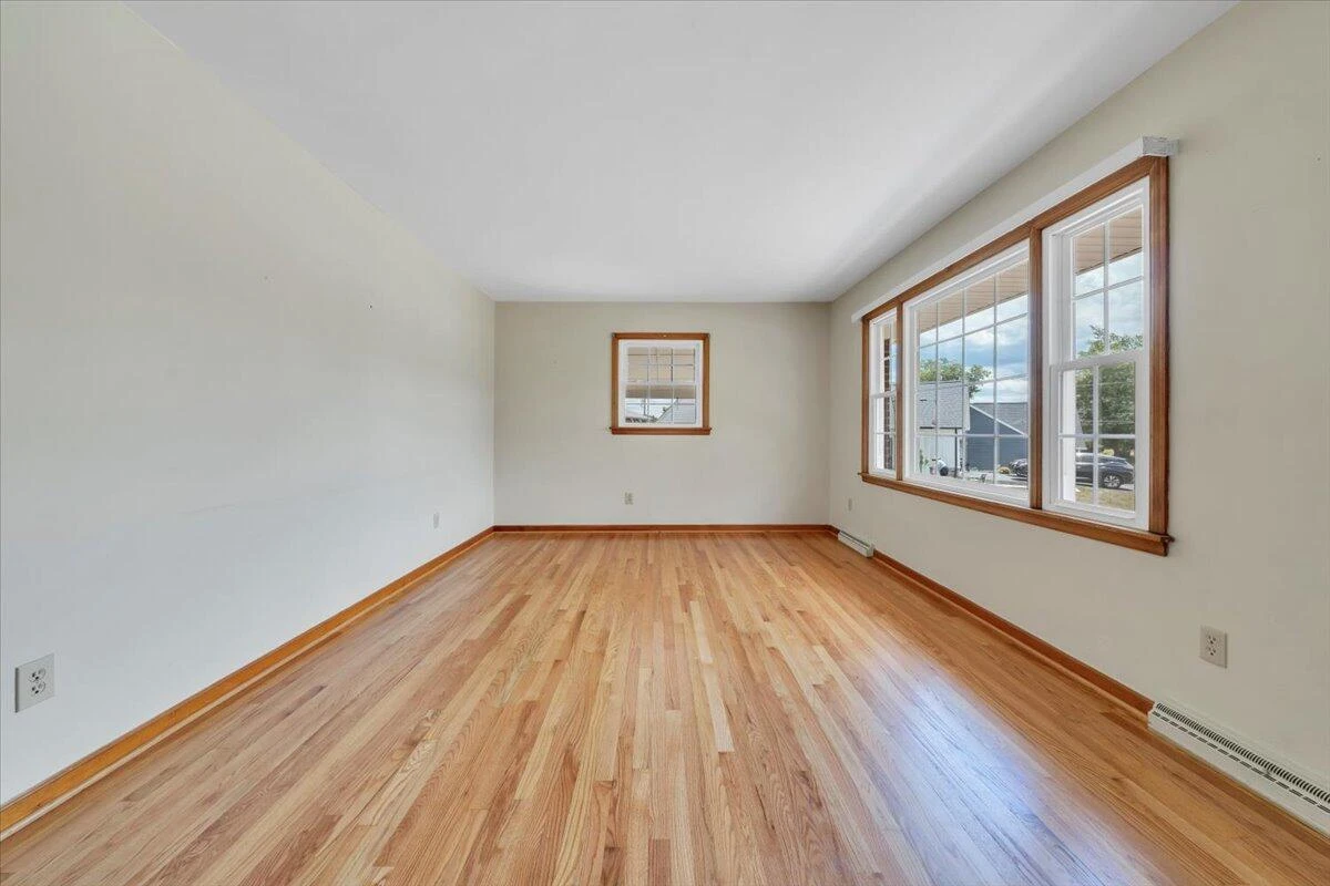 409 Decatur CIR - Photo 4