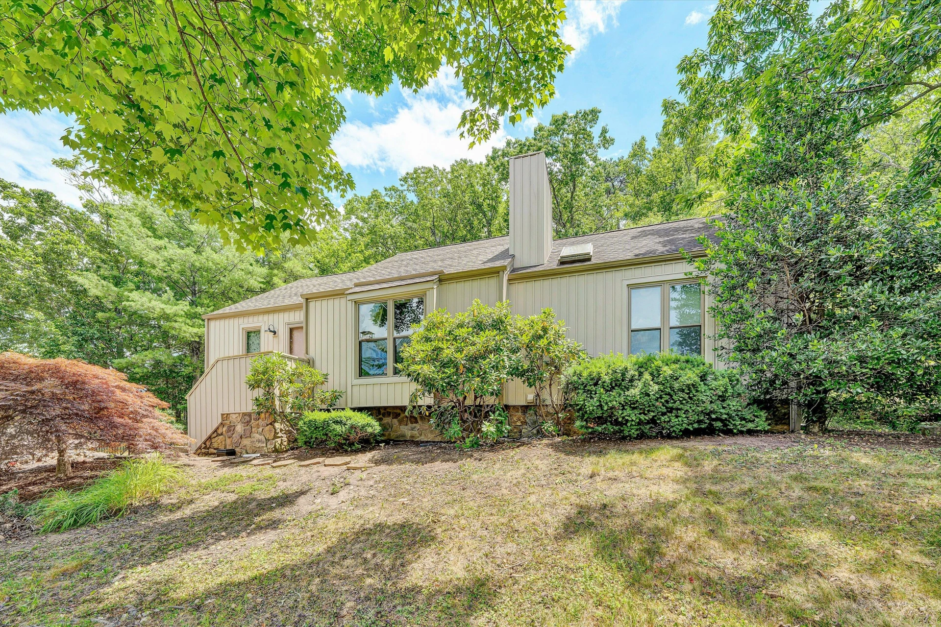 4520 Summerset CIR - Photo 2