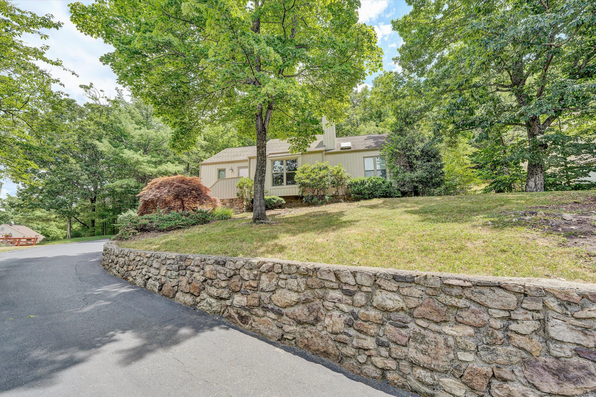4520 Summerset CIR - Photo 3