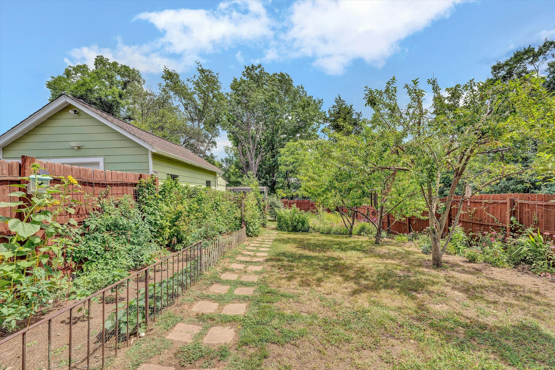 2416 Lofton RD SW - Photo 34