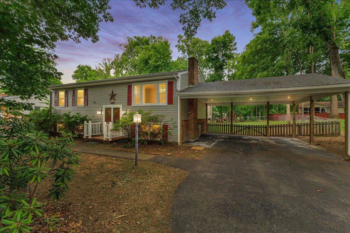 165 Beachmont DR