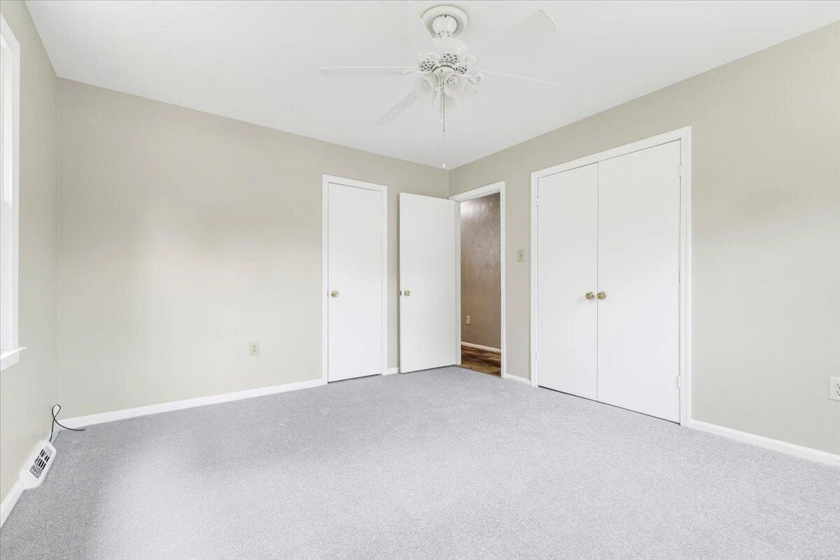 165 Beachmont DR - Photo 25