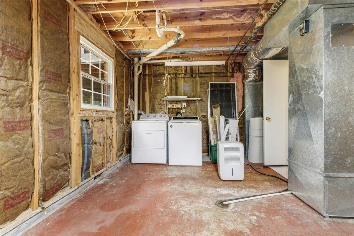 165 Beachmont DR - Photo 32