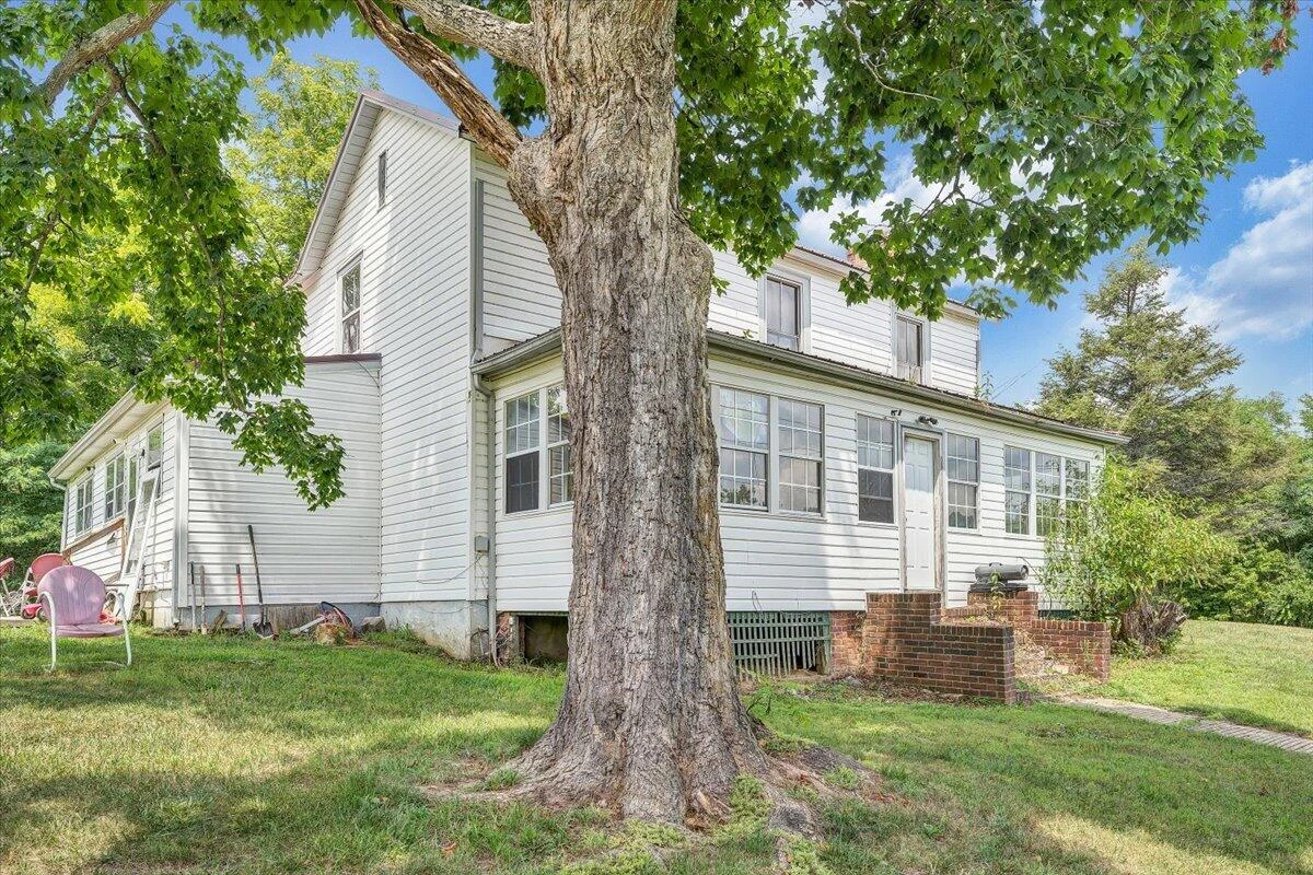 6457 Roanoke RD - Photo 30