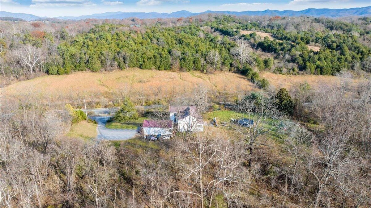 6457 Roanoke RD - Photo 35