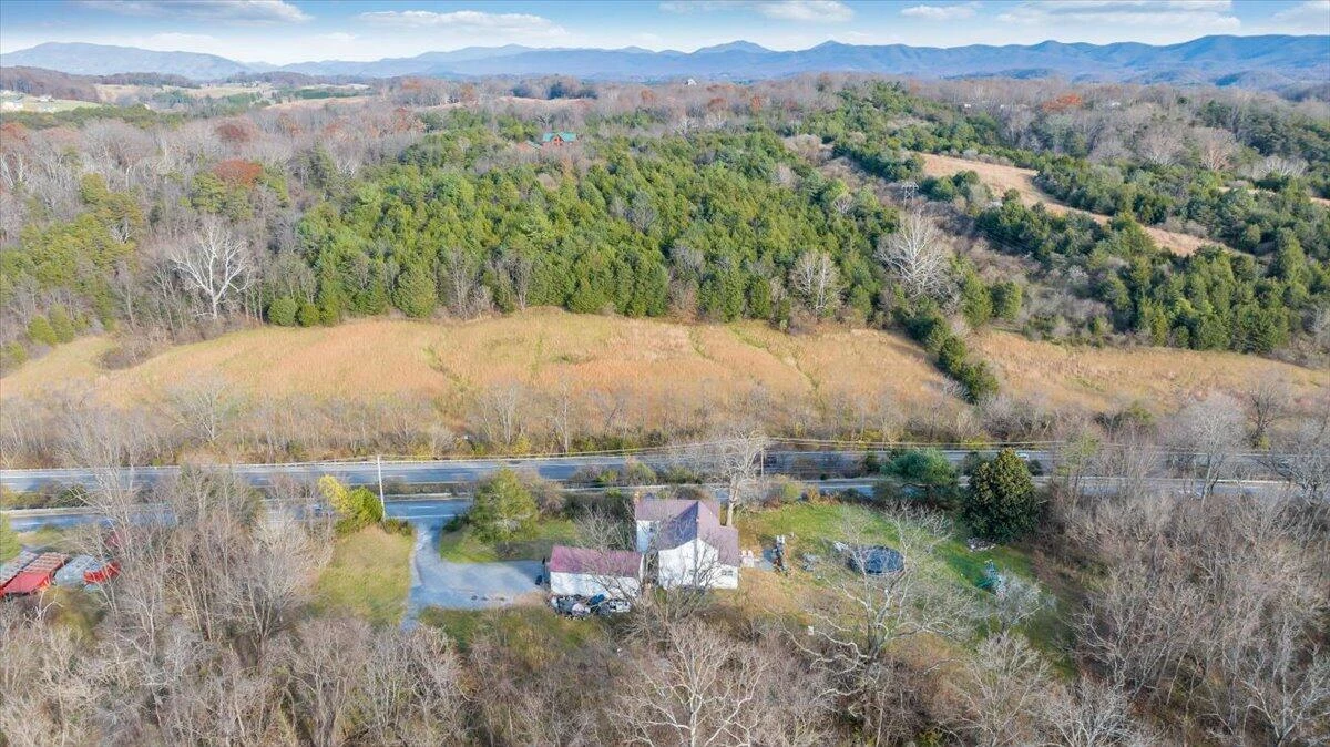 6457 Roanoke RD - Photo 36