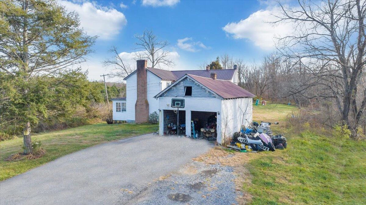 6457 Roanoke RD - Photo 48