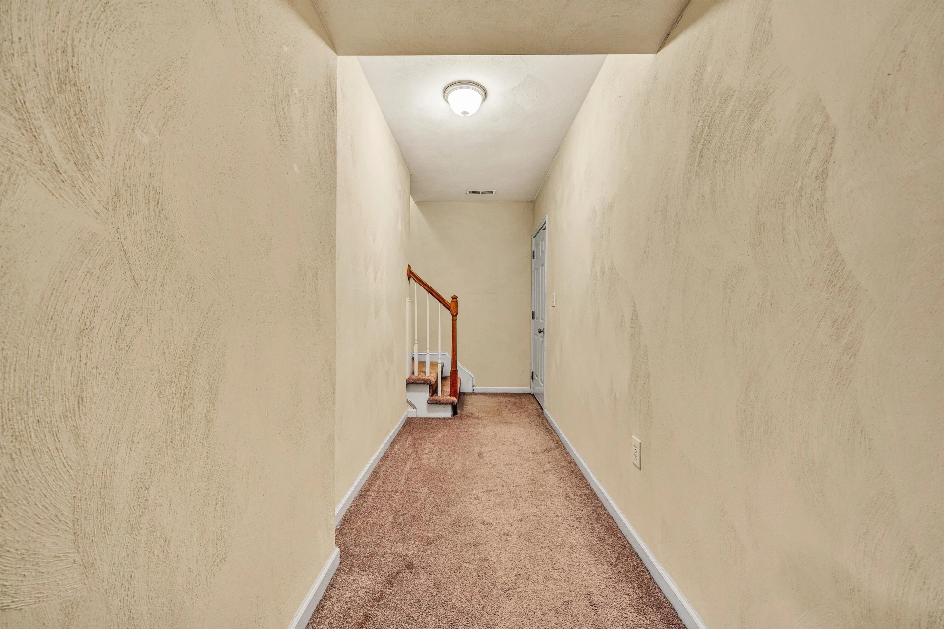135 Wistaria DR - Photo 23