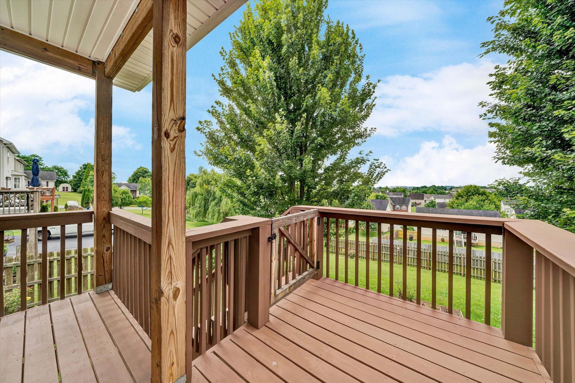 135 Wistaria DR - Photo 30