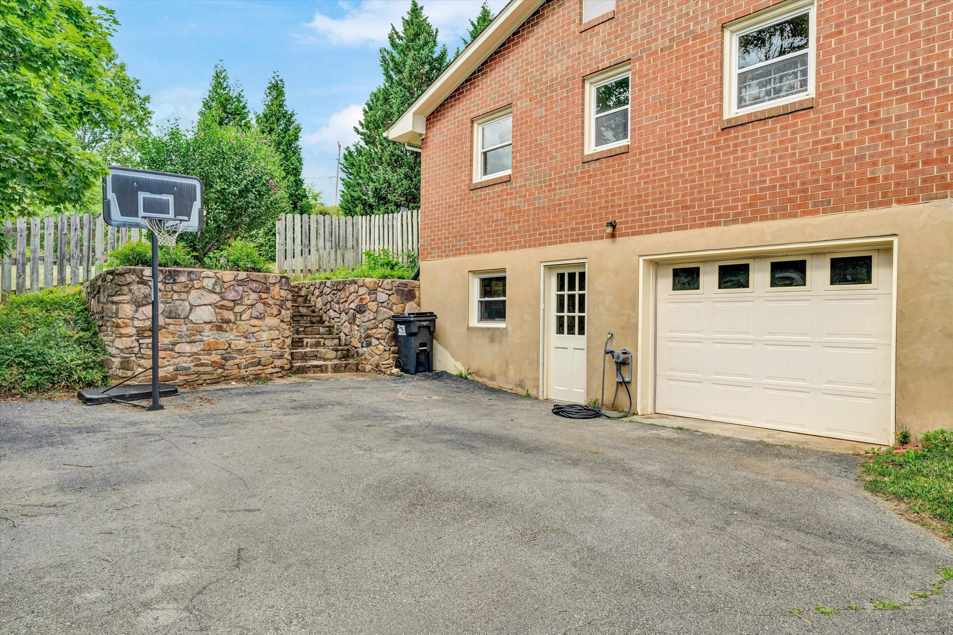 101 Sunnydale CT - Photo 25