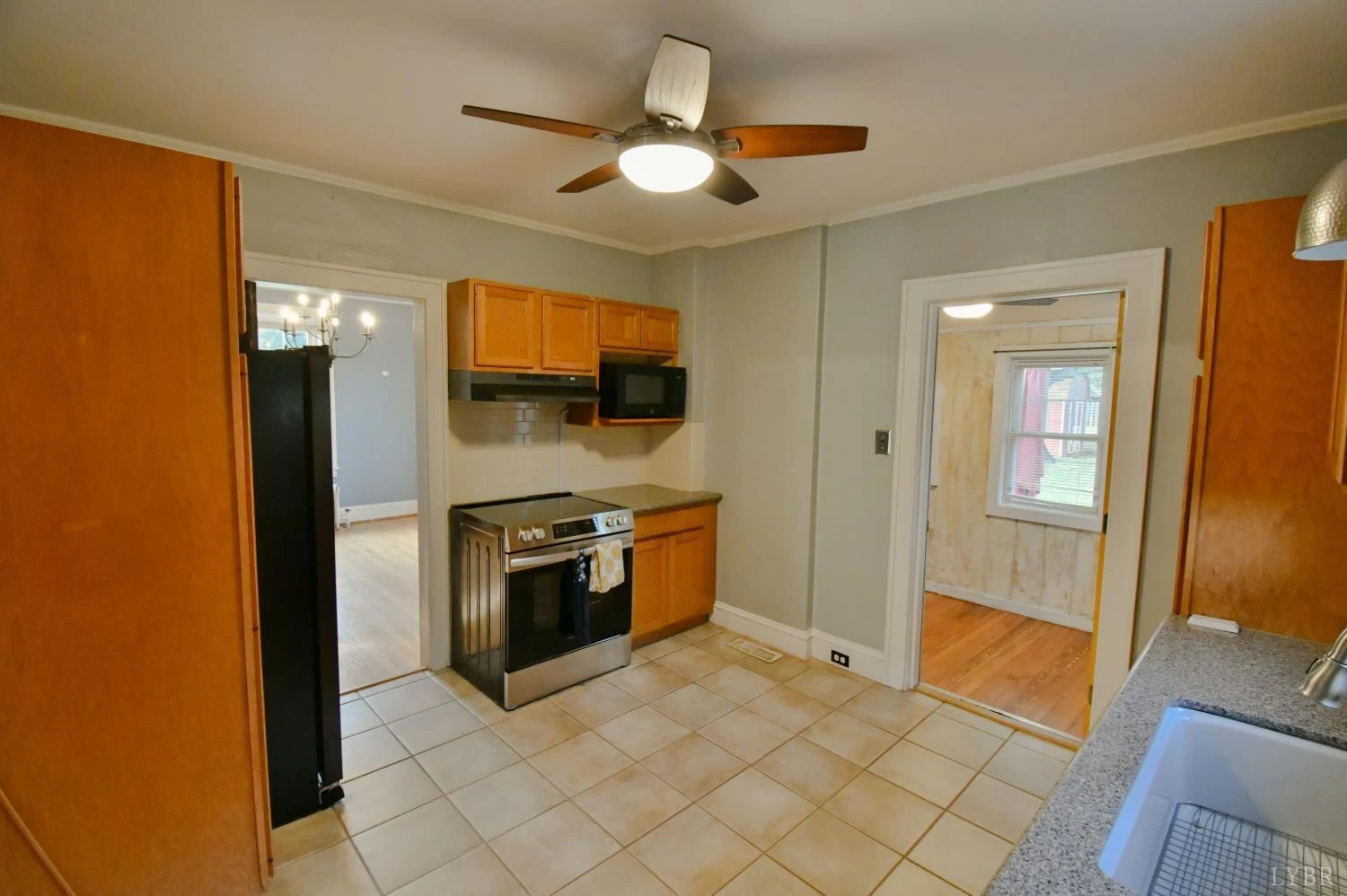 1305 Park ST - Photo 11