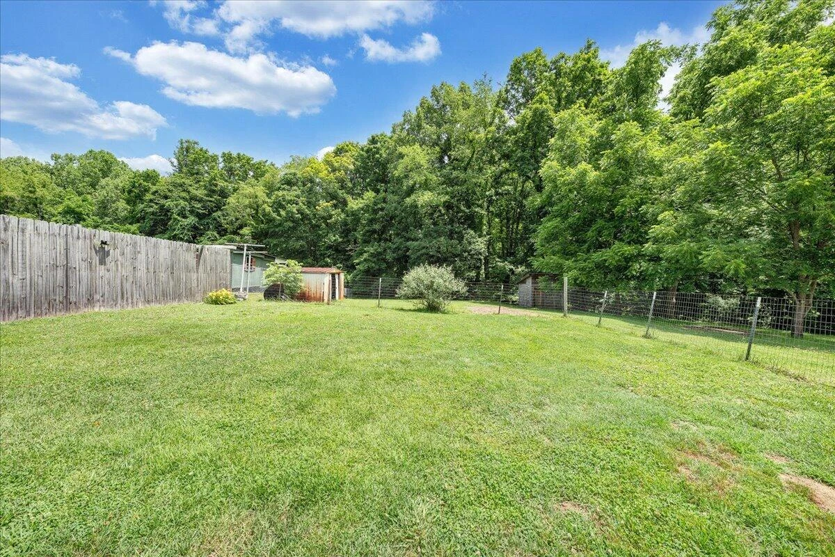 1408 Hatcher AVE - Photo 19