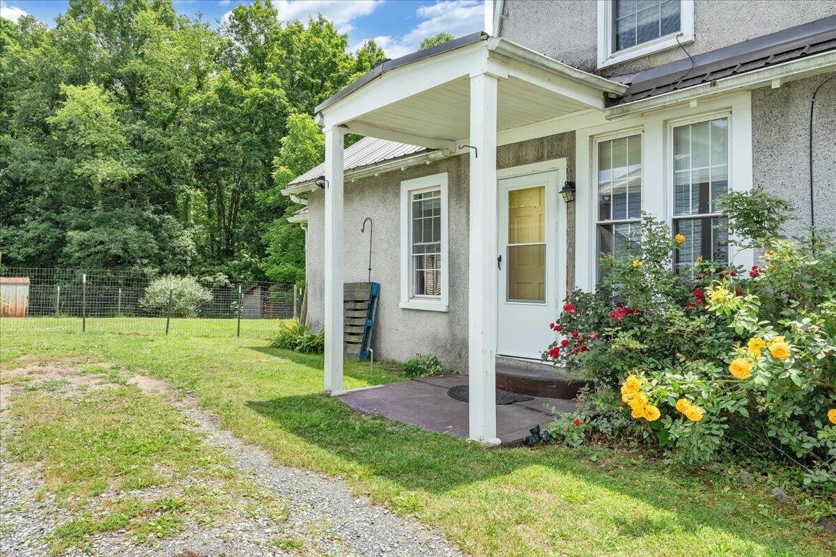 1408 Hatcher AVE - Photo 3
