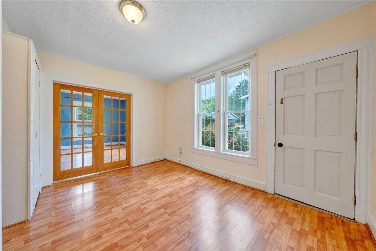 1408 Hatcher AVE - Photo 4