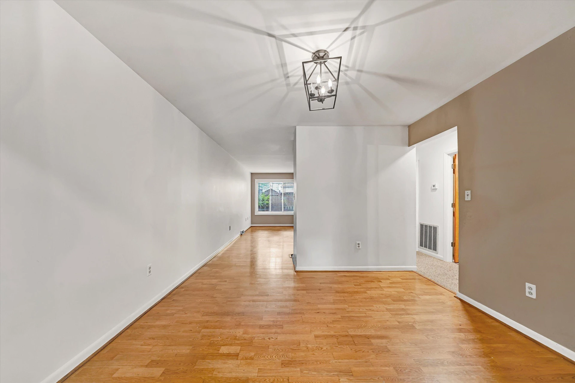 124 Windward DR SW - Photo 6